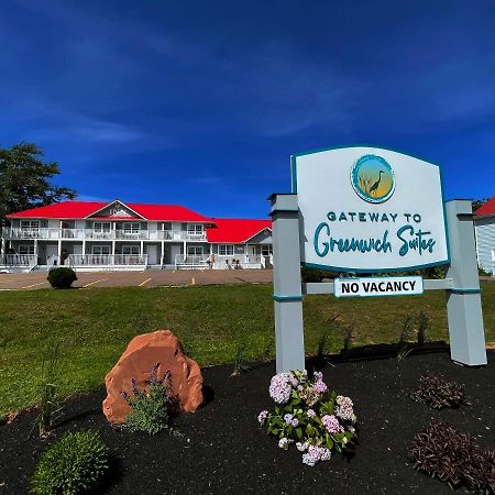 Gateway To Greenwich Suites Saint Peters Bay Exteriör bild