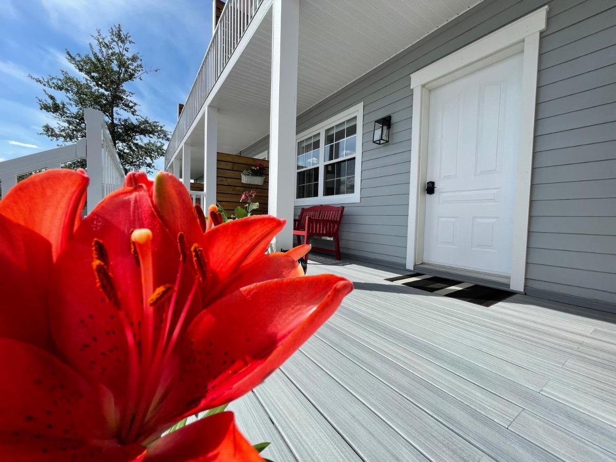 Gateway To Greenwich Suites Saint Peters Bay Exteriör bild