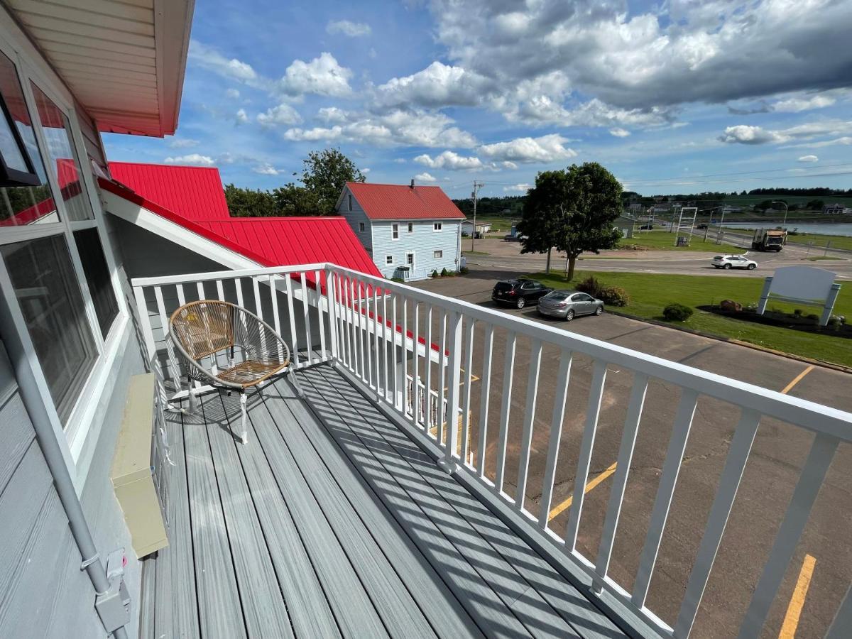 Gateway To Greenwich Suites Saint Peters Bay Exteriör bild
